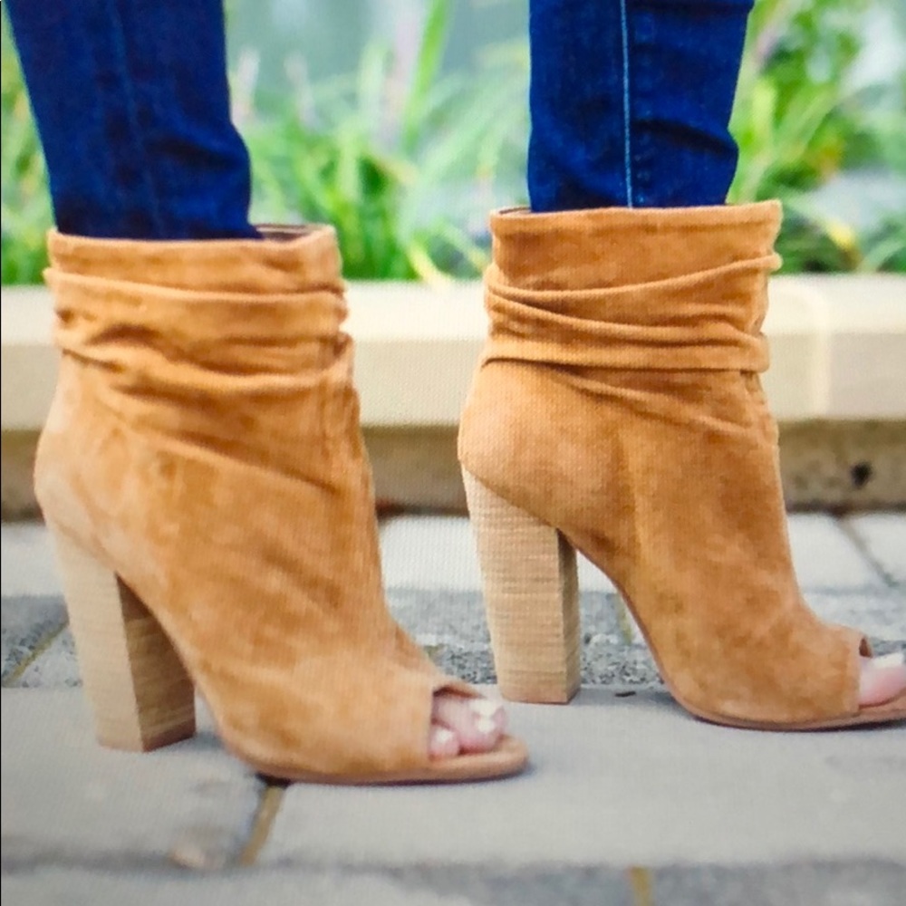 Chinese Laundry Kristin Cavallari peep toe bootie